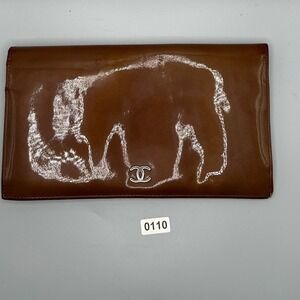 Chanel Brown Patent Leather Bi Fold Wallet CC Logo #110